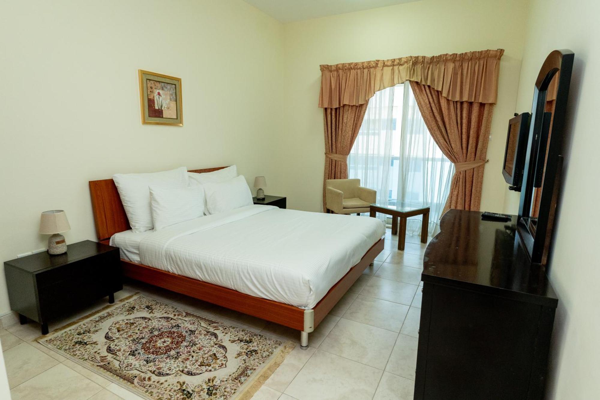 Al Raya Hotel Apartments Dubai Exterior photo