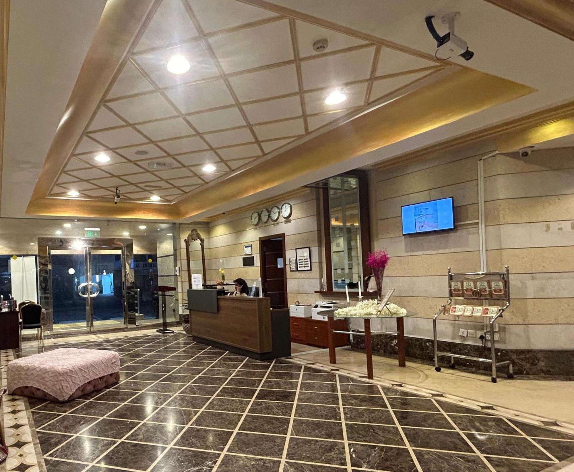 Al Raya Hotel Apartments Dubai Exterior photo